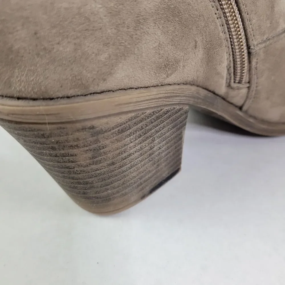 Chelsea Moreland Ankle Booties Taupe Side Zip Chunky‎ Heel Boots Casual